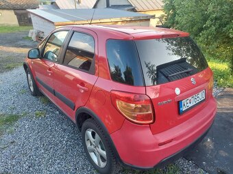 Suzuki SX4 - 3