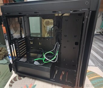 Corsair Obsidian Series 500D CC - 3