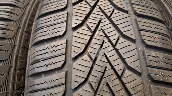 Predám zimný set 15"-5x100+185/55r15 Semperit - 3