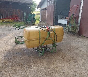 Postrekovač Holder 400L - 3