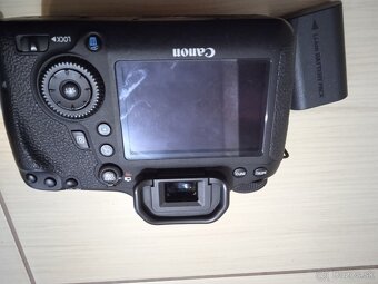 Canon 6D, +blesk speedlite 430ex ll. +Objektív sigma 24-70mm - 3