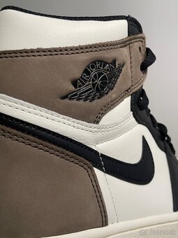 Jordan 1 Retro High Dark Mocha - veľkosť 42 - 3