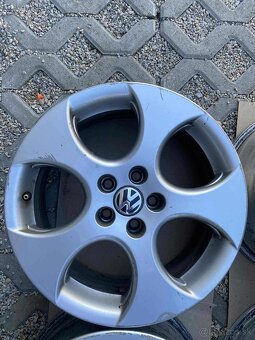 5x100 R16 vw gti - 3