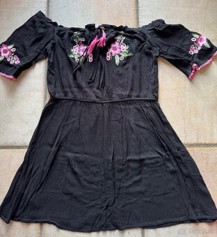 Letné pohodlné elegantné šaty - 3