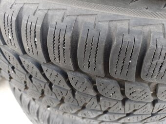 Predám obuté 15 " kolesa 5x100 - 3