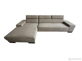 Predám pohodlnú taliansku dizajnovú sedačku s taburetkou - 3