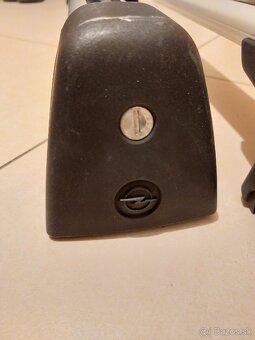 Predám priečne nosiče Opel Zafira - 3