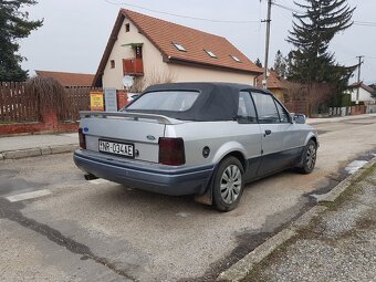 Escort cabrio XR3I - 3