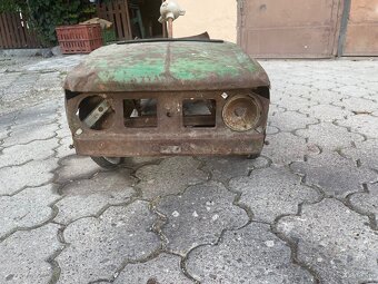 Šlapací Moskvič - 3