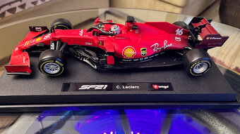 Predám originálny stolík F1 pneu Pirelli-Ferrari Ch.Leclerc - 3