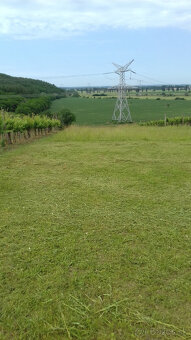 Podzem.veľká dvoj-pivnica, pozemok na chatu 5á, záhrada 18 á - 3