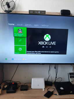 Predám XBOX 360 S, Slim konzolu - 3