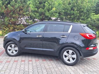 KIA SPORTAGE 2.0 CRDI 4x4 100 kw A/T automat - 3