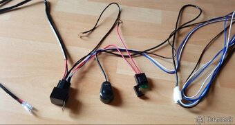 Kabeláž na led rampy - svetla
- 3