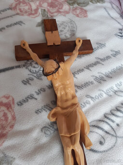 Predám vyrezávané kríže - 3
