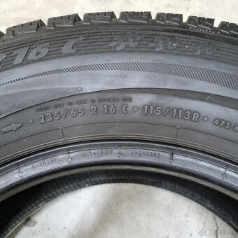 Dodávkové zimné pneu 235/65 R16C MATADOR DOT3521 - 3