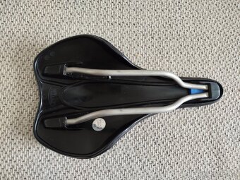 Predám sedlo Selle Italia SLR BOOST Ti316 - 3