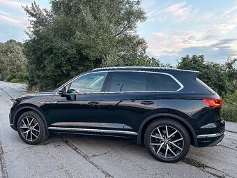 Volkswagen Touareg 3.0TDI - 3