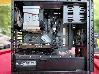INTEL CORE I7 9700KF + GEFORCE GTX 1070 - 3