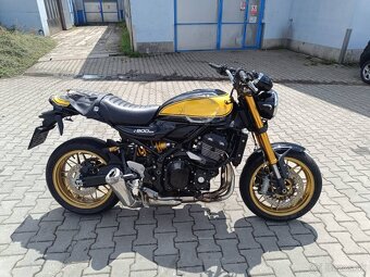 Kawasaki Z900RS - 3