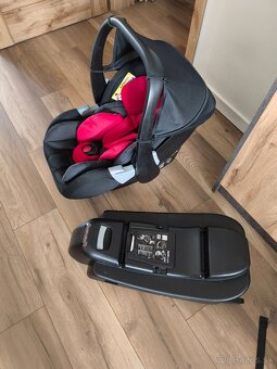 Autosedačka vajíčko RECARO + isofix - 3