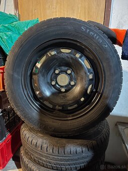 Predám pneu na fabiu s diskami - 3