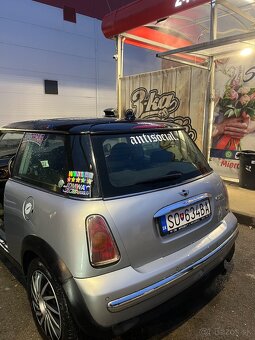 Mini cooper 1.6 benzín na ND - 3