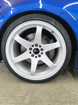 Japan Racing JR3 - 3