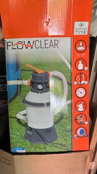 Nadzemný bazén Bestway s doplnkami navyše - 3