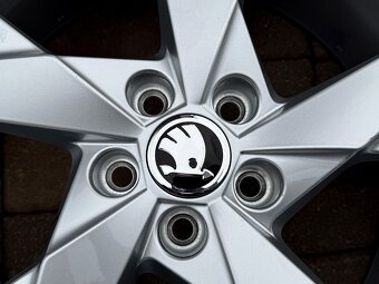 17" 5x100 ŠKODA SCALA KAMIQ – VOLANS - 3