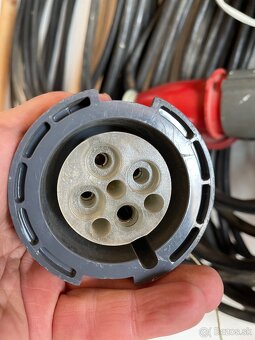 Predám káble 380V 32A - 3