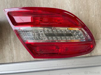 MERCEDES C W204 Sedan Zadné svetlá 204 820 026 - 3