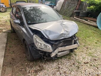 Opel Corsa 1.3 CDTI 55 KW R.V 2012 - 3