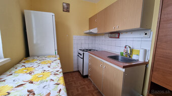 NA PRENÁJOM 1 ZBOVÝ BYT 41 m2 PIEŠŤANY - 3