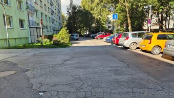 FINREA│ Prenájom predajného stánku –  Sever - 3