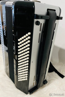 Predám akordeón HOHNER VENTURA IV 96 BAS- špičkový akordeón - 3