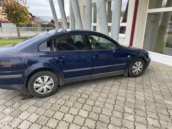 osobné motorové vozidlo - Wolkswagen Passat - 3