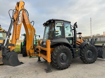 Case 695 / 2023 , 218 hodin traktor bager - 3