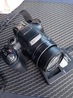 Panasonic DMC FZ 200 - 3