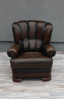 Kreslo kožené v štýle Chesterfield. - 3