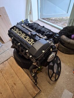 Motor m52b20 110kw - 3