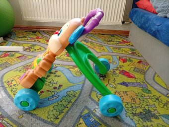 Detské chodítko Fisher Price - 3
