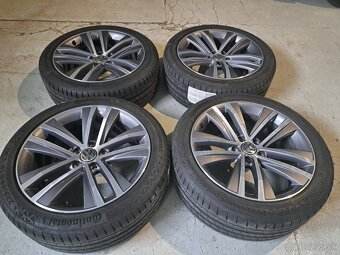 Predam Original elektrony Volkswagen 5X112 R18 a letne pneu - 3