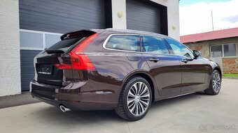 Volvo V90 T4 2.0L Momentum Pro A/T - 3