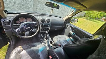 Jeep cherokee KJ - 3