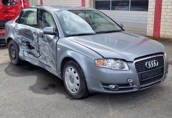 Audi A4 B7 sedan LY7G - 3