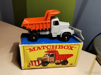 Matchbox lesney regular wheels - 3