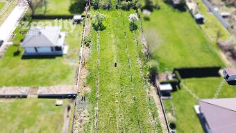 Pozemok vhodný na výstavbu na predaj v obci Šrobárová - 3