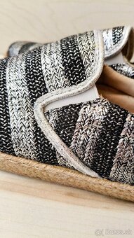 Nové espadrilky strieborno-čierne - 3