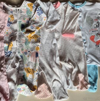 Pyžamká 68, 3-6 mesiacov - 3